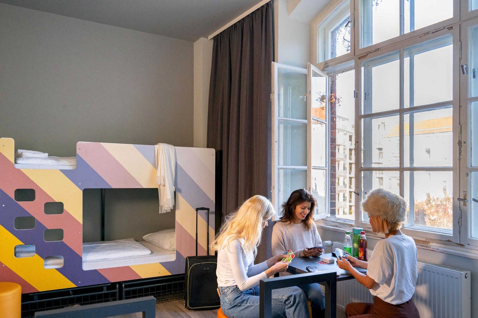 A&O Berlin Friedrichshain Екстер'єр фото