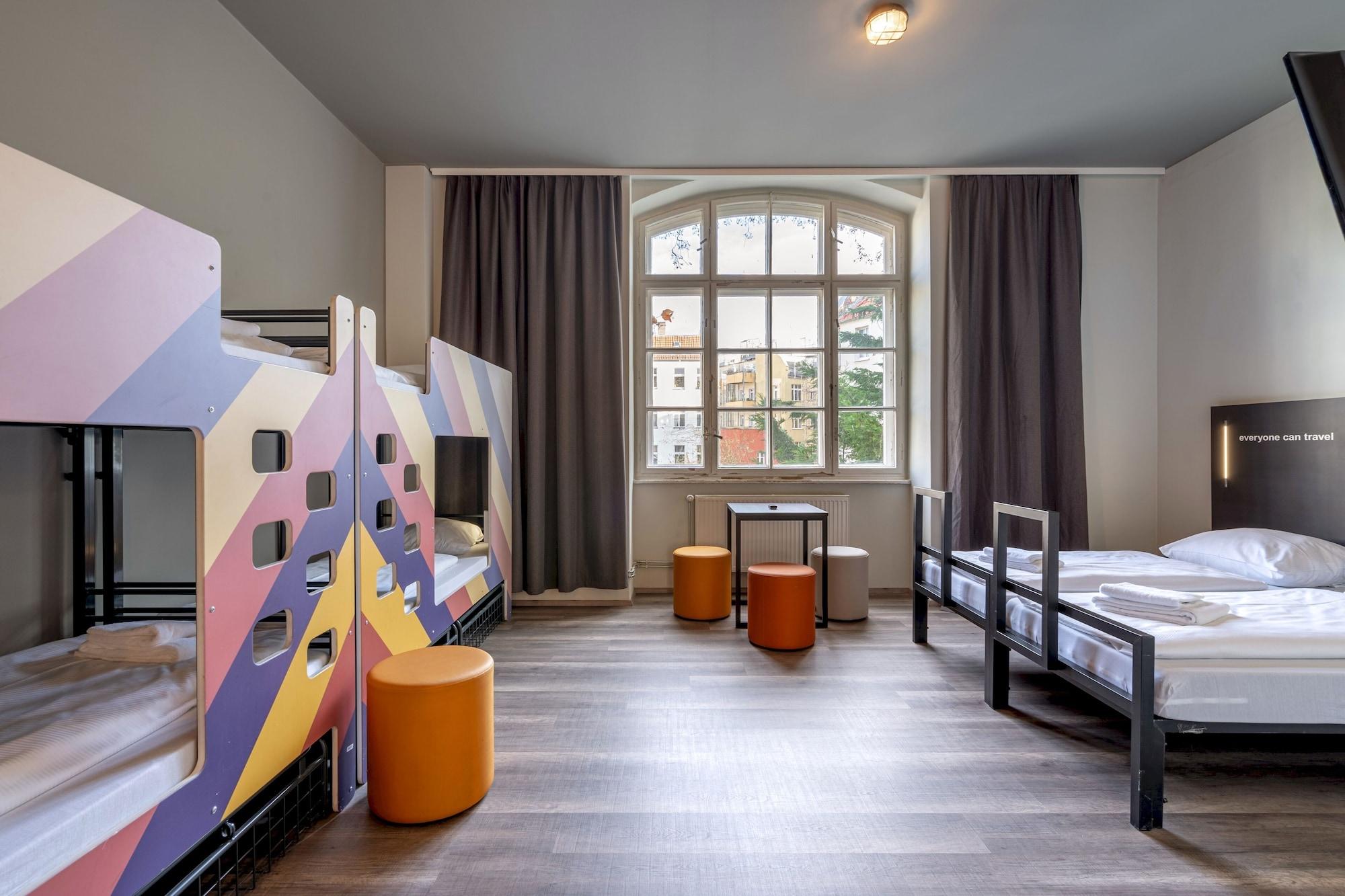 A&O Berlin Friedrichshain Екстер'єр фото