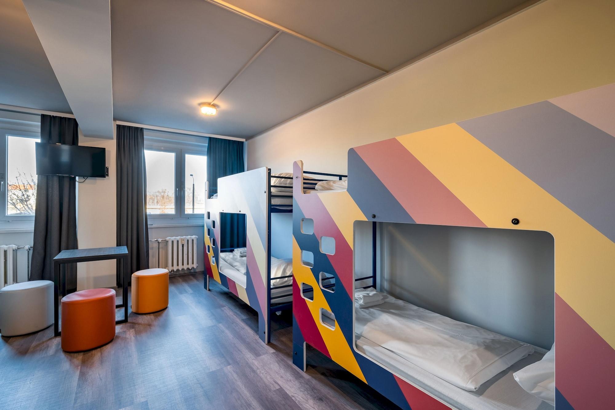 A&O Berlin Friedrichshain Екстер'єр фото